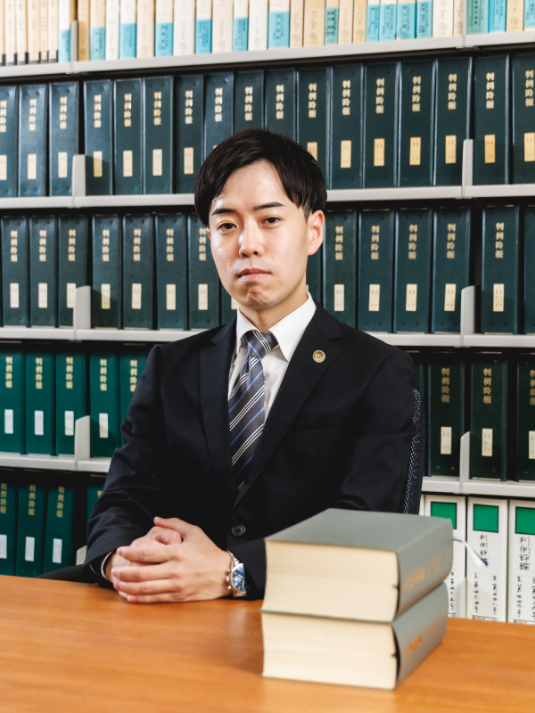 弁護士 田中総一郎